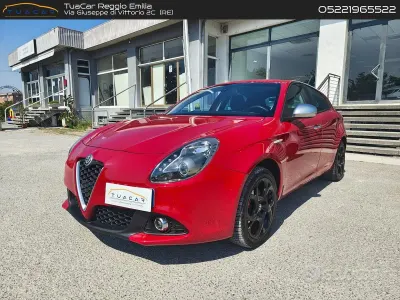 Usata Alfa Romeo Giulietta 170 CV (125 kW) 2018 Rosso Utilitaria