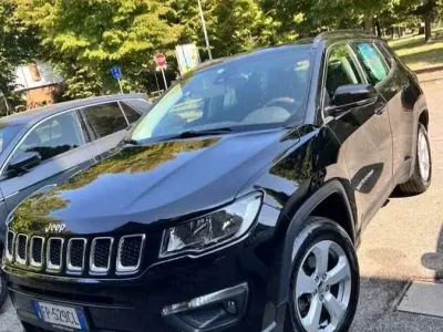 Usata Jeep Compass Sport 140 CV (102 kW) 2018 Nero SUV