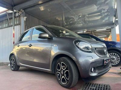 usata Smart ForFour 1.0 Passion 71cv NEOPATENTATI GPL!!!!!