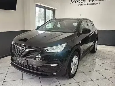 Usata Opel Grandland X 131 CV (96 kW) 2022 Nero SUV
