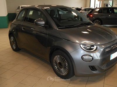 Nuova Fiat 500e 42 kW (58 CV) 2025 Argento Berlina