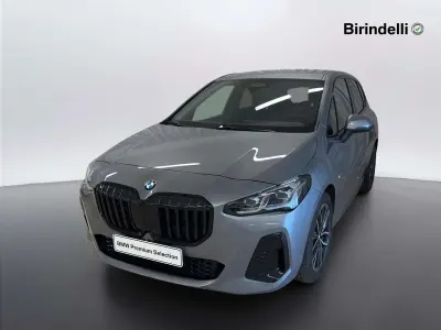 Usata BMW 218 Active Tourer Comfort Edition 150 CV (110 kW) 2023 Skyscraper grey metallic Monovolume
