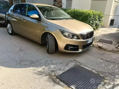 Usata Peugeot 308 131 CV (96 kW) 2018 Grigio Berlina