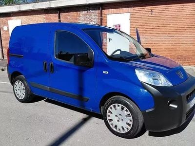 Begagnad Peugeot Bipper 2017 Blå Minibuss