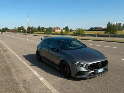 Usata Mercedes A35 AMG AMG 306 CV (225 kW) 2021 Grigio Berlina