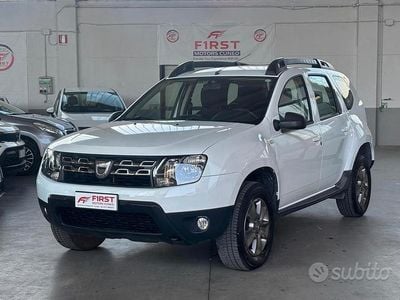 Usata Dacia Duster Ambiance 110 CV (80 kW) 2015 Bianco SUV