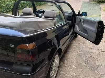 Usata VW Golf Cabriolet 102 CV (75 kW) 1998 Nero Cabrio