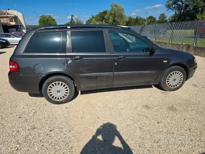 Usata Fiat Stilo Dynamic 105 CV (77 kW) 2007 Nero Station wagon
