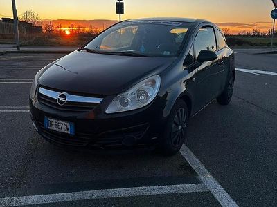 Usata Opel Corsa 80 CV (58 kW) 2006 Nero Utilitaria