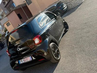 Usata Smart ForFour 71 CV (52 kW) 2018 Nero Utilitaria