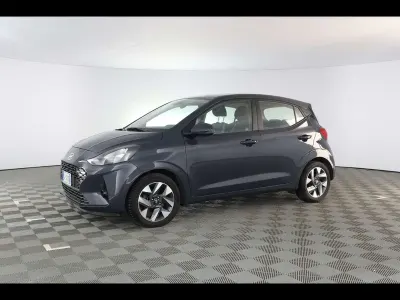 Usata Hyundai i10 67 CV (49 kW) 2023 Grigio scuro Utilitaria