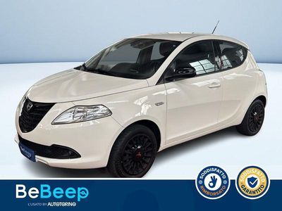 Usata Lancia Ypsilon 69 CV (50 kW) 2015 Bianco pastello Utilitaria