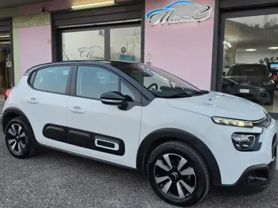Usata Citroën C3 Shine 102 CV (75 kW) 2021 Bianco Utilitaria