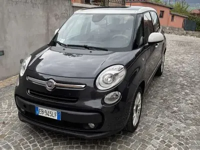 Begagnad Fiat 500L Lounge 85 HK (62 kW) 2012 Minibuss