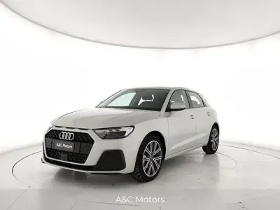 Usata Audi A1 Sportback Business 116 CV (85 kW) 2025 Argento rugiada metallizzato Utilitaria