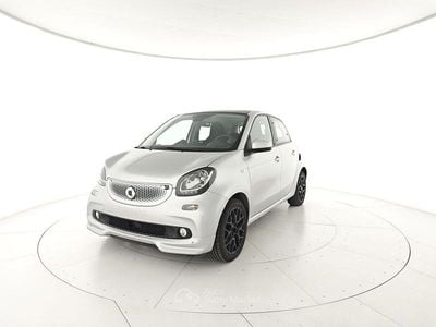 Usata Smart ForFour Superpassion 71 CV (52 kW) 2019 Argento Utilitaria