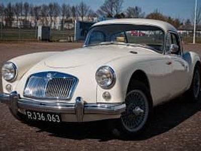 Usata MG MGA 72 CV (52 kW) 1959 Rosso Coupé