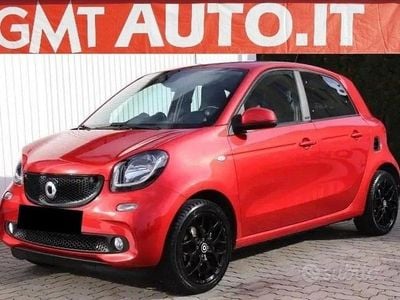 Usata Smart ForFour Prime 90 CV (66 kW) 2017 Rosso Utilitaria