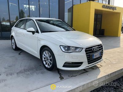 Usata Audi A3 Attraction 110 CV (80 kW) 2014 Bianco Berlina