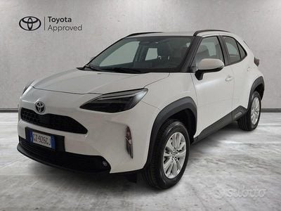 Usata Toyota Yaris Cross Active 115 CV (84 kW) 2025 Bianco SUV