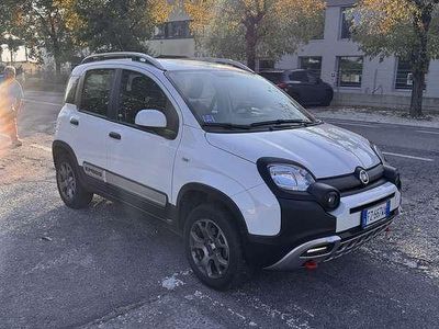 Usata Fiat Panda Cross Cross 86 CV (63 kW) 2019 Bianco Utilitaria