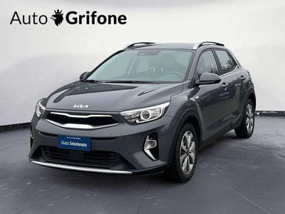 Usata Kia Stonic Style 83 CV (61 kW) 2022 Grigio SUV