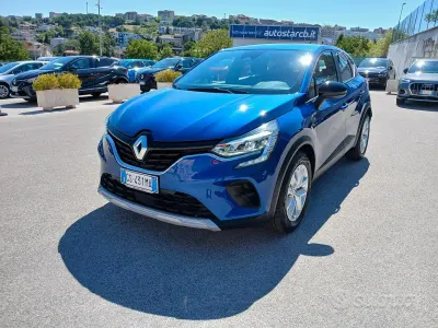 Usata Renault Captur Equilibre 91 CV (66 kW) 2023 Bluazzurro SUV