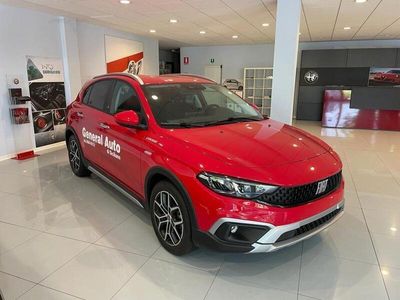 usata Fiat Tipo 5 P. Hatchback My22 1.5 Hybrid130cv Dct Hb Red