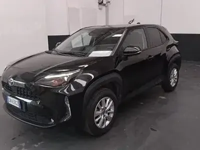 Usata Toyota Yaris Cross Business Edition 116 CV (85 kW) 2023 Nero SUV