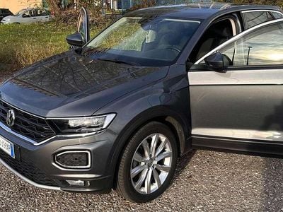 Usata VW T-Roc Advance 116 CV (85 kW) 2021 Grigio SUV