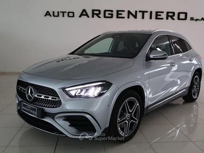 Usata Mercedes GLA180 AMG Line Premium 116 CV (85 kW) 2025 Argento high tech SUV