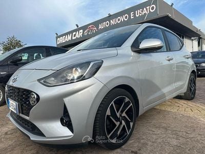 Usata Hyundai i10 67 CV (49 kW) 2020 Argento Utilitaria