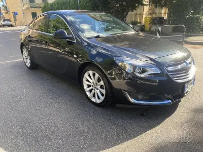 Usata Opel Insignia 160 CV (117 kW) 2014 Nero Berlina