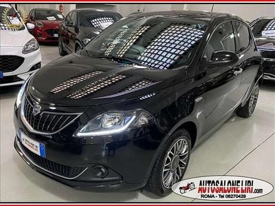 Usata Lancia Ypsilon Gold 69 CV (50 kW) 2023 Nero Utilitaria