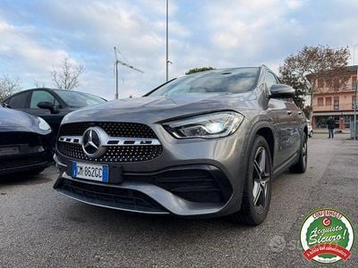 Usata Mercedes GLA180 Premium 116 CV (85 kW) 2023 Grigio scuro SUV