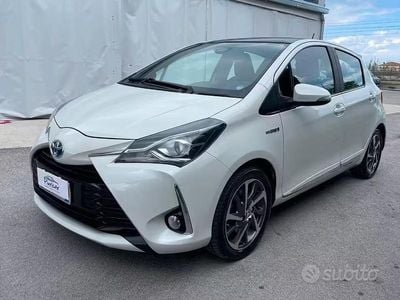Usata Toyota Yaris Hybrid Style 2017 Nero Berlina