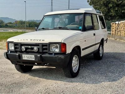 Usata Land Rover Discovery 113 CV (83 kW) 1993 Bianco SUV