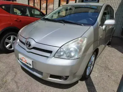 Usata Toyota Corolla Sol 129 CV (94 kW) 2004 Argento metallizzato Station wagon