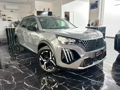 Usata Peugeot 2008 S 101 CV (74 kW) 2025 Grigio SUV