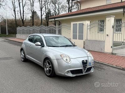 Usata Alfa Romeo MiTo 135 CV (99 kW) 2010 Grigio Utilitaria