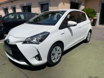 Usata Toyota Yaris Hybrid