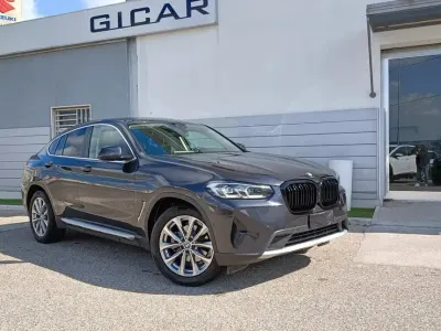 Usata BMW X4 190 CV (139 kW) 2021 Grigio SUV