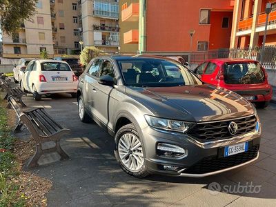 Usata VW T-Roc Style 150 CV (110 kW) 2021 Grigio SUV