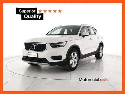 Usata Volvo XC40 Momentum 163 CV (119 kW) 2021 Bianco SUV