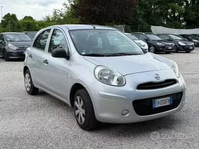 Gebraucht Nissan Micra Acenta 80 PS (58 kW) 2012 Grau Kleinwagen