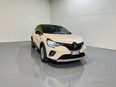 Usata Renault Captur Intens 145 CV (106 kW) 2021 Bia SUV