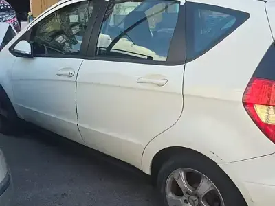 Usata Mercedes A160 2010 Bianco Berlina