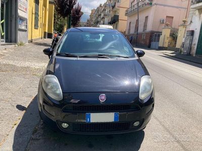 Usata Fiat Punto Evo 69 CV (50 kW) 2013 Grigio Utilitaria