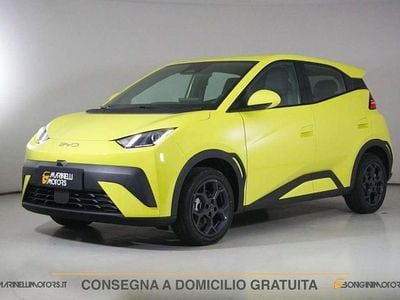 Nuova BYD Dolphin Surf Boost 35 kW (48 CV) 2026 Verde Utilitaria