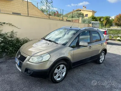 Usata Fiat Sedici Dynamic 107 CV (78 kW) 2009 Giallo SUV